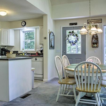 Spacious Home With Deck, Grill And Delaware River View Callicoon المظهر الخارجي الصورة